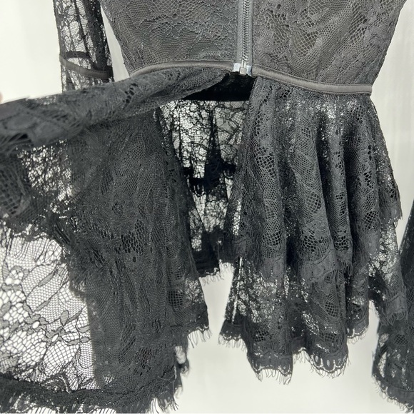 Misha Collection Lace Ruffle Trumpet Bell Sleeve‎ Blouse - Picture 6 of 16